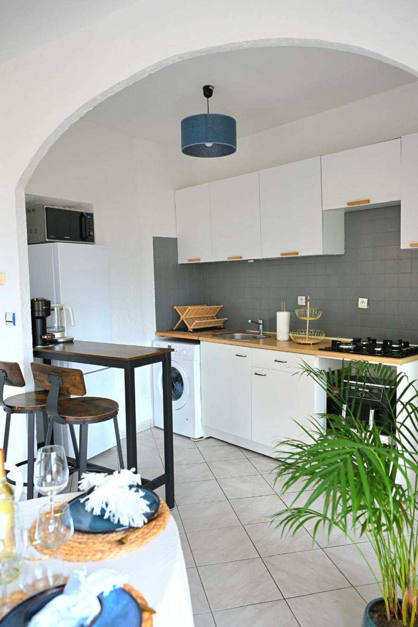 The Seaside Serenity - Calm & Charming Bay View Flat - Heart Of Villefranche 외부 사진
